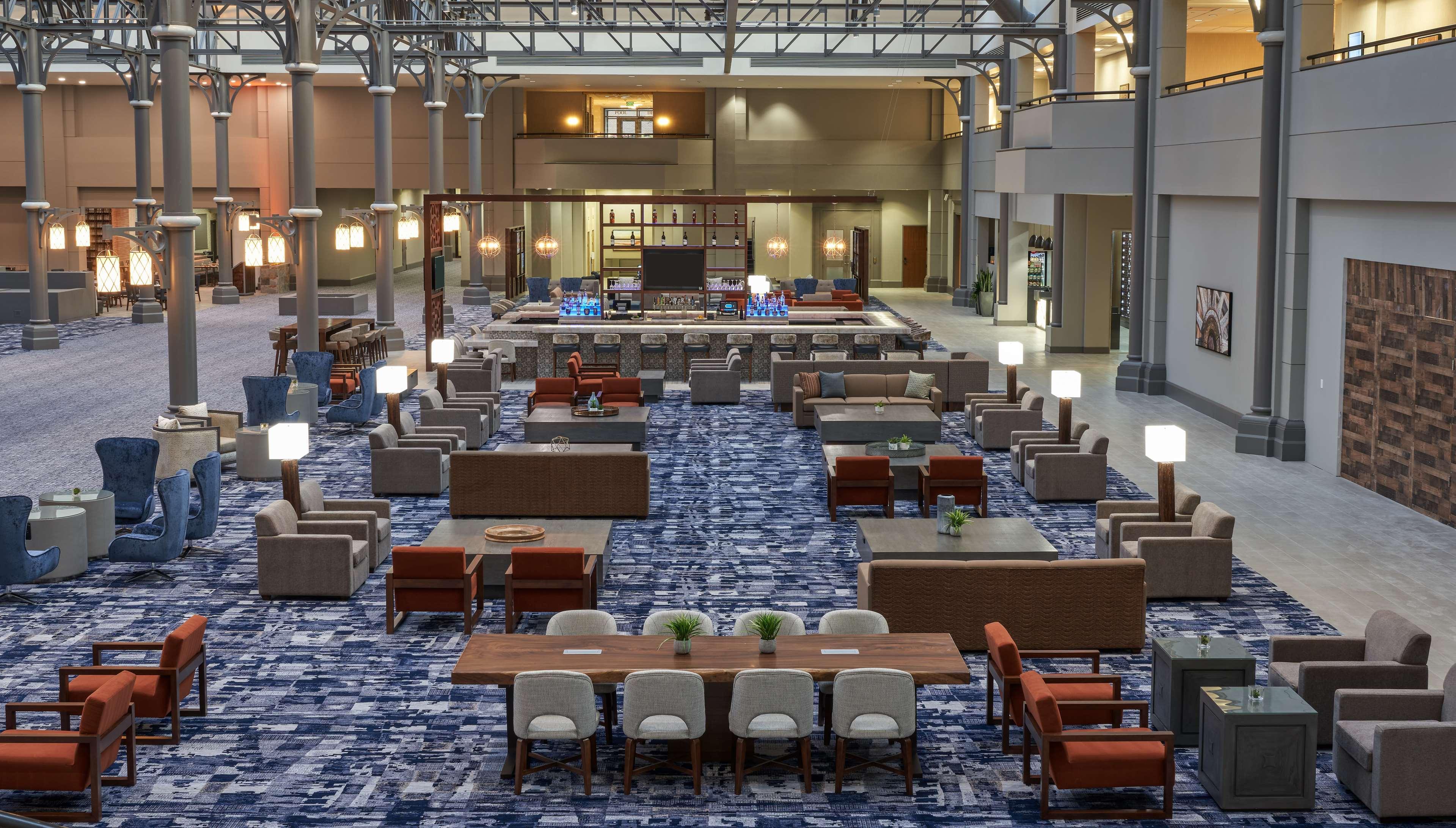 Hilton Houston North Hotel Exterior foto